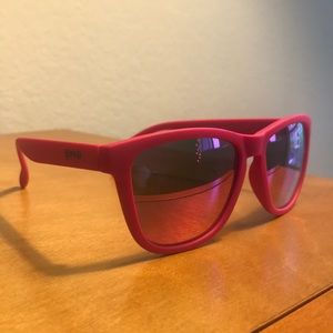 Goodr Becky’s Bachelorette Bacchanal sunglasses